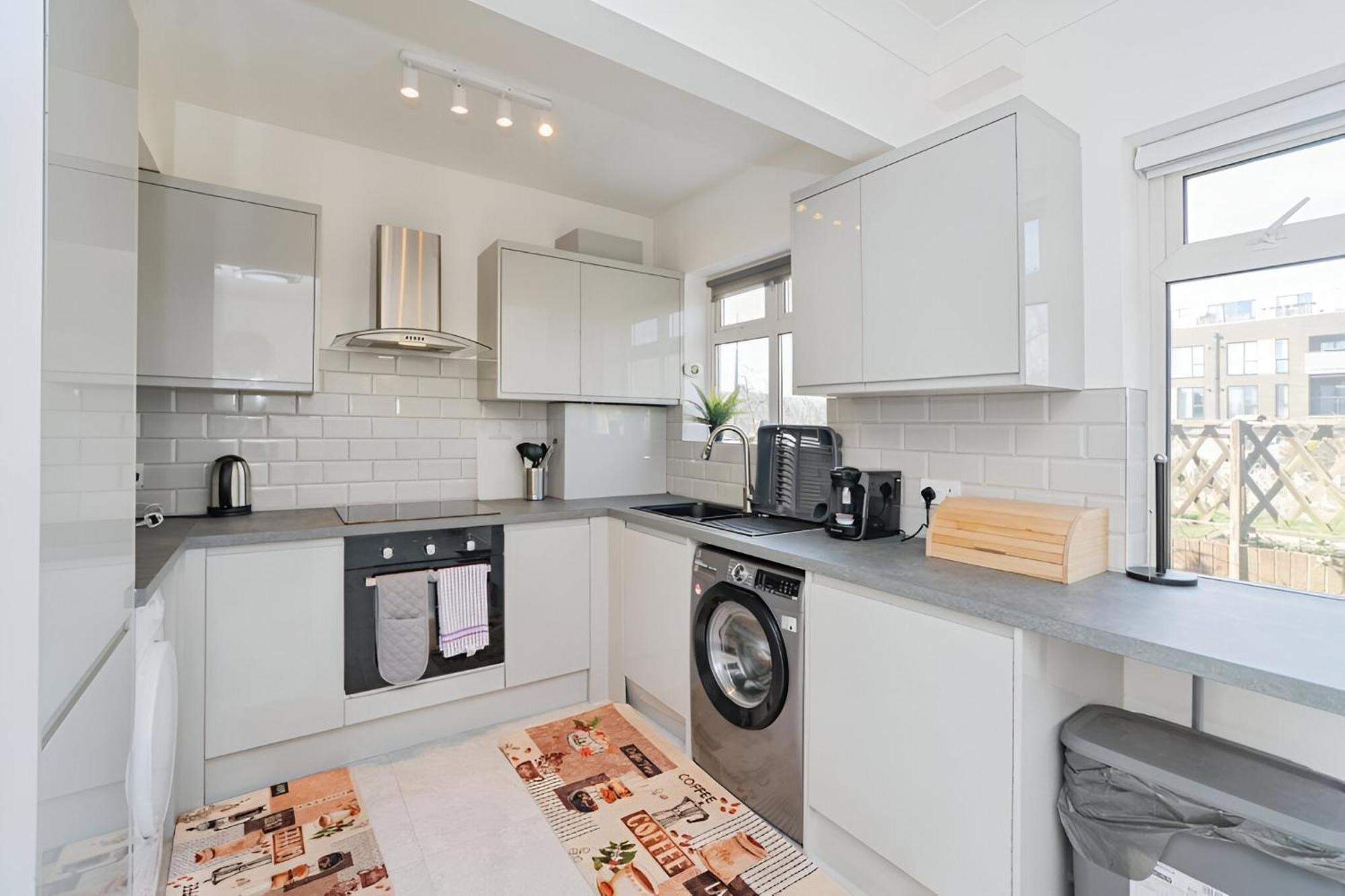 Дом отдыха Eejs Stylish 3 Bedroom House - Greenwich Лондон