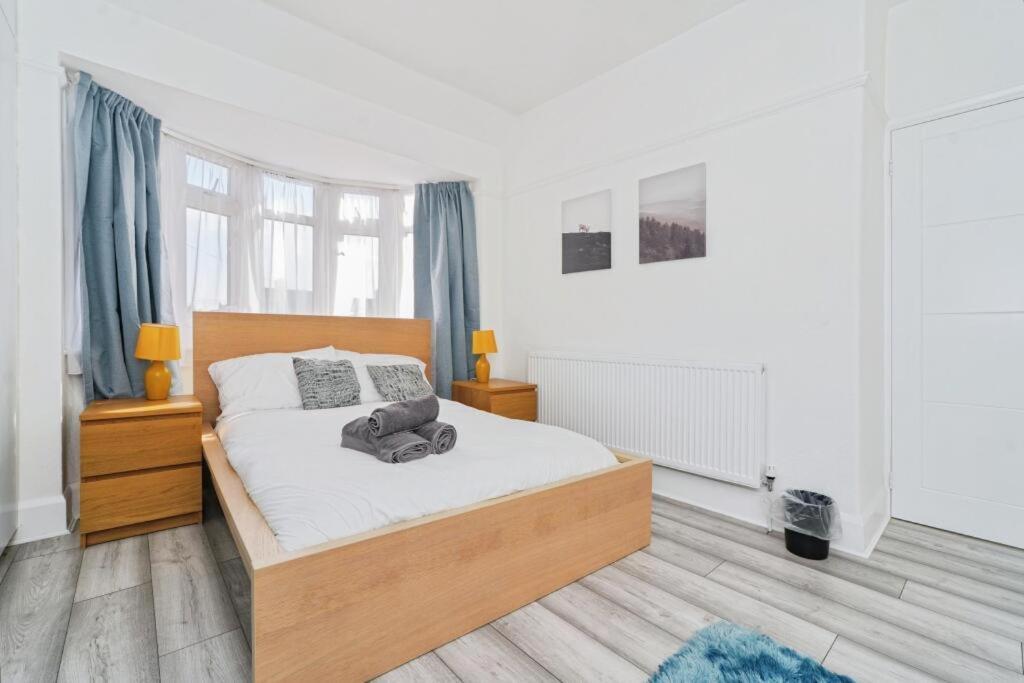 Eejs Stylish 3 Bedroom House - Greenwich Дом отдыха *